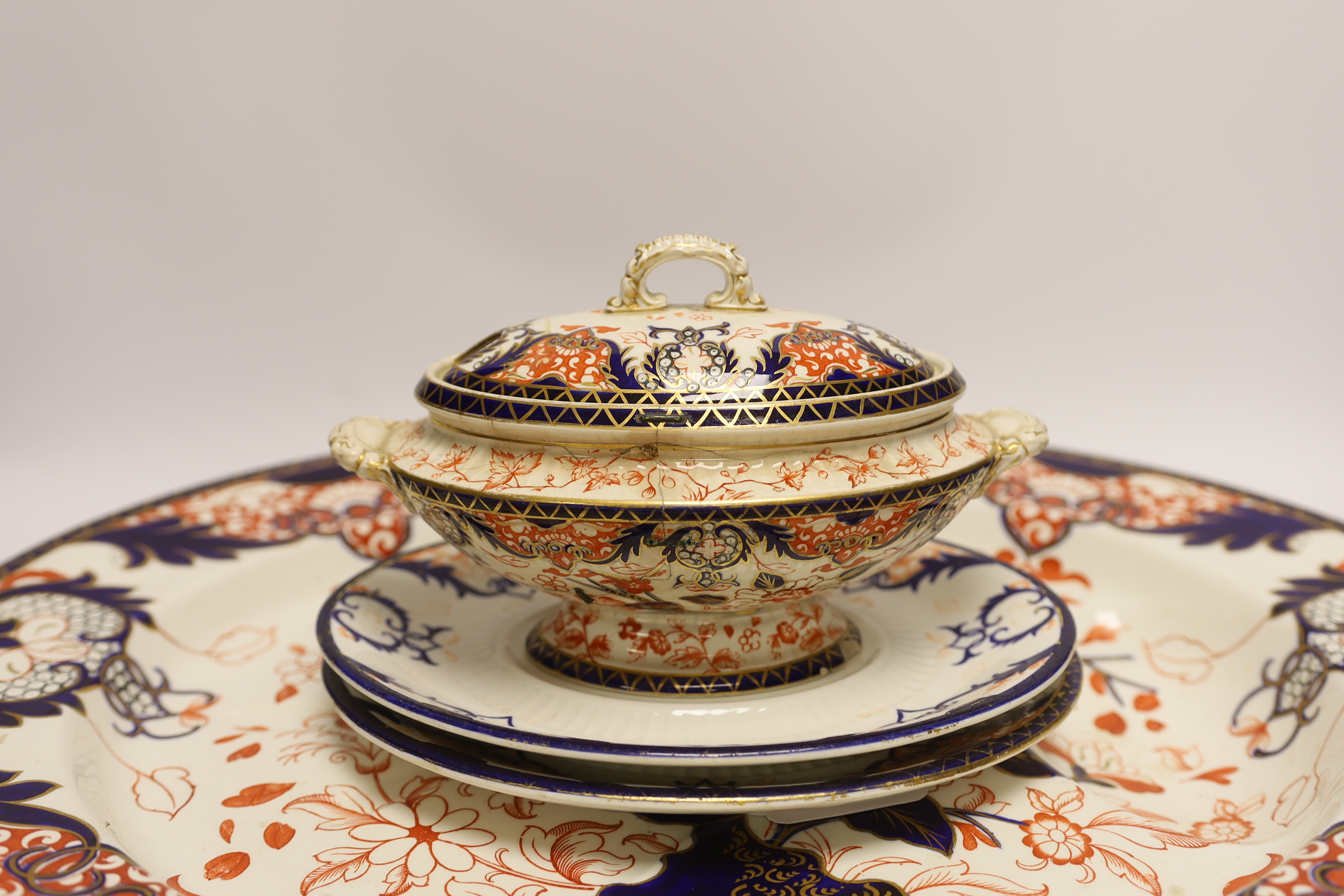 A Royal Crown Derby Japan pattern meat dish, together with three other, matching, damaged pieces (4)